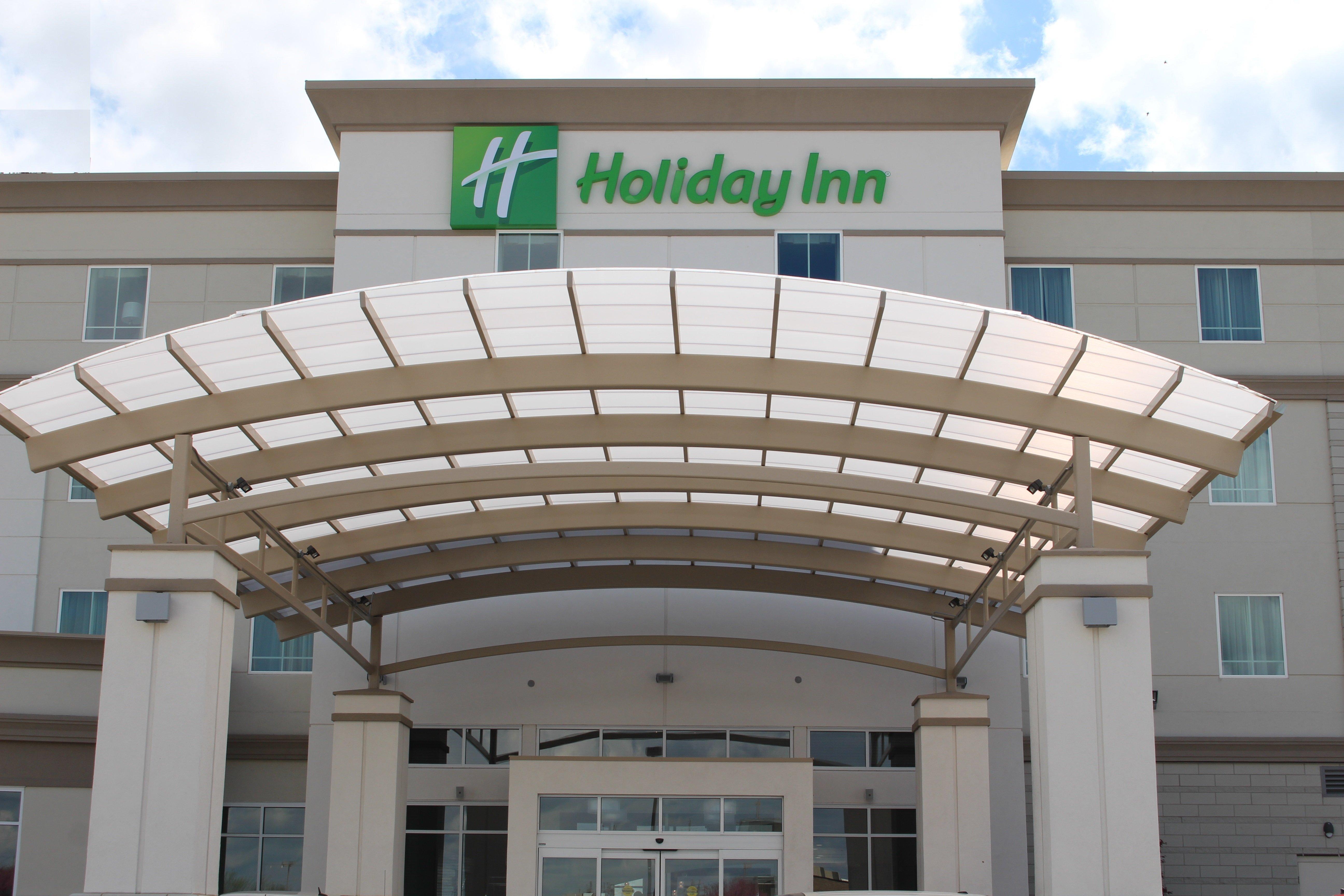 Holiday Inn Salina By Ihg מראה חיצוני תמונה