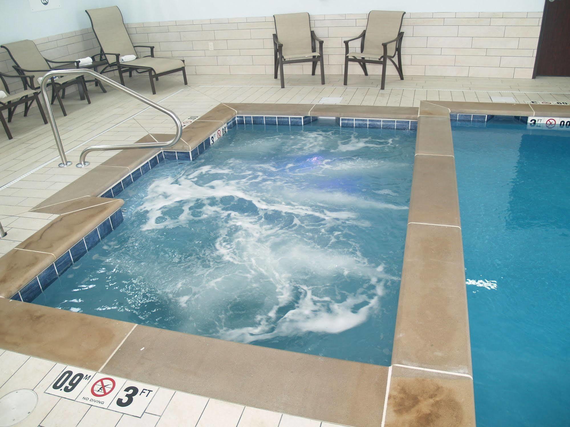 Holiday Inn Salina By Ihg מראה חיצוני תמונה